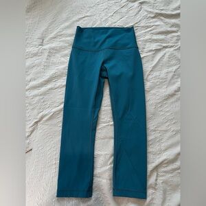 Lululemon Align High Rise 21" Crop
Tights Pants Blue Size 4